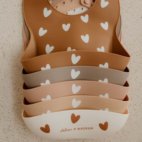 bavoir en silicone mocha