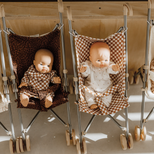 poussette en gaze de coton léopard marron personnalisable
