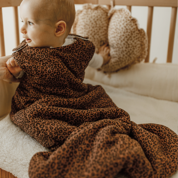 gigoteuse léopard marron personnalisable gigoteuse léopard marron personnalisable