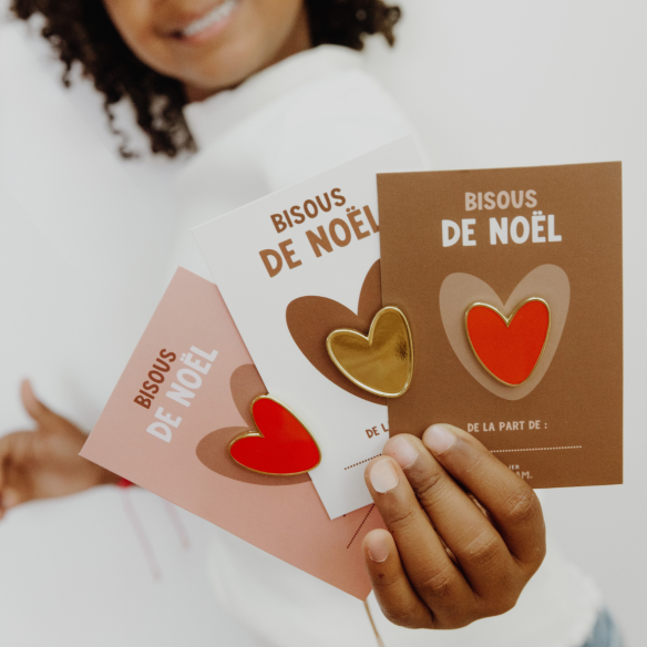 Pins carte bisous de Noël marron