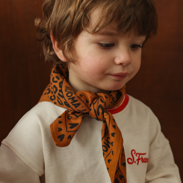 Foulard léopard 55cm