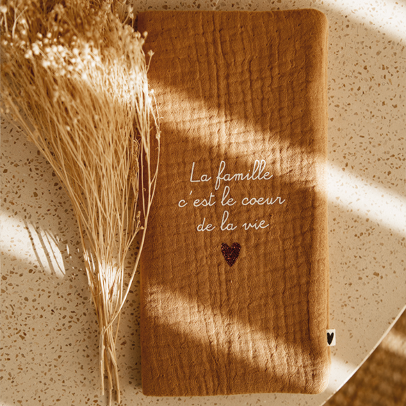 protège livret de famille velours personnalisé