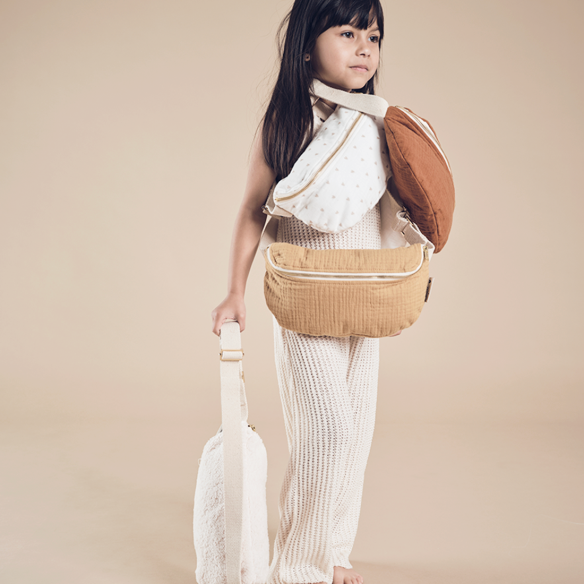 sac banane enfant gaze de coton camel