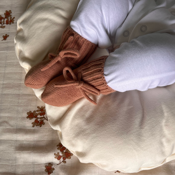 chaussons en laine mérinos bébé naissance rouille terracotta