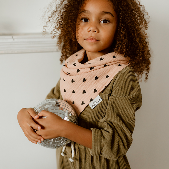 foulard gaze de coton coeur rose