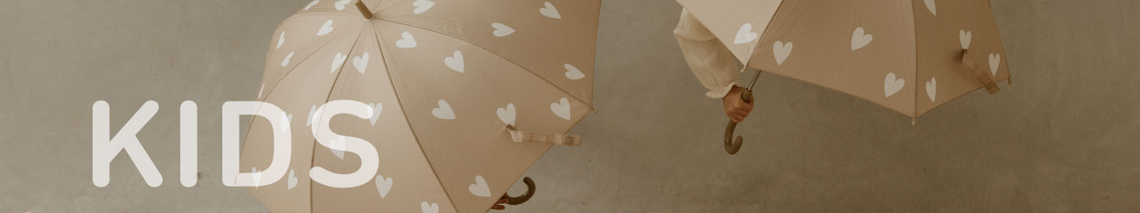 Parapluies coeurs personnalisables | Atelier Wagram